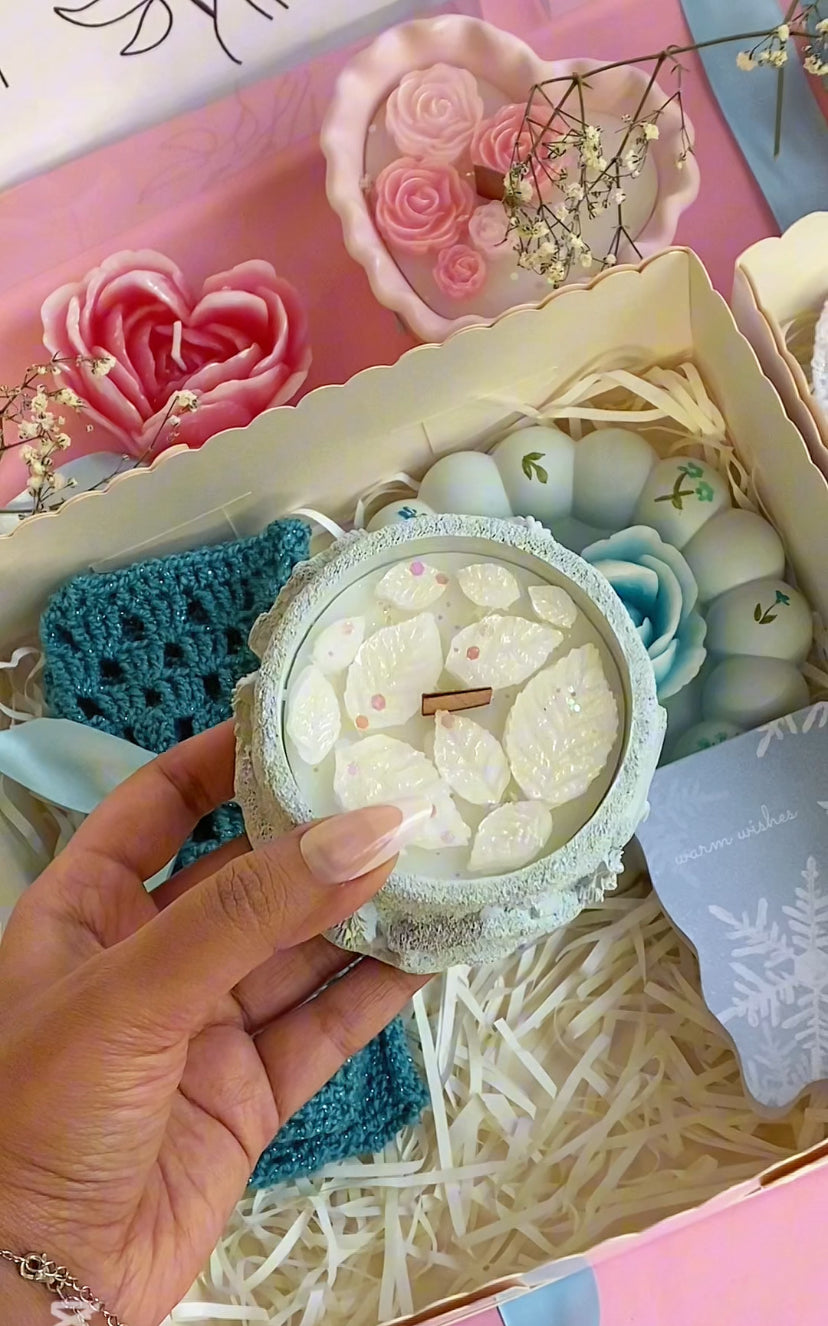 2. Winter Village Pot (Snowy Leaves Edition)