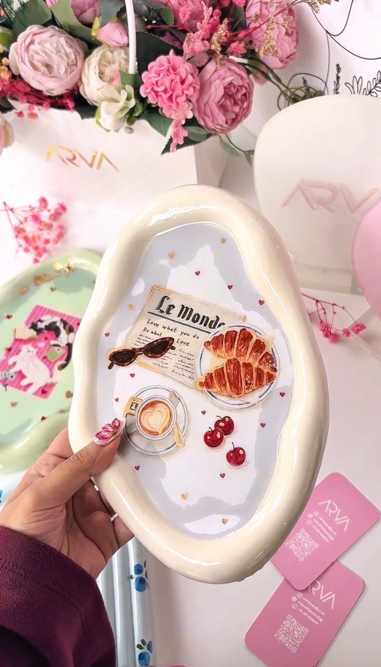 Ceramic-Gloss Finish Trays
