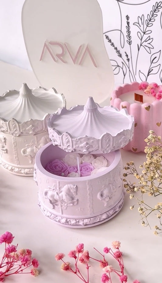 Huge Carousel Pot Candle